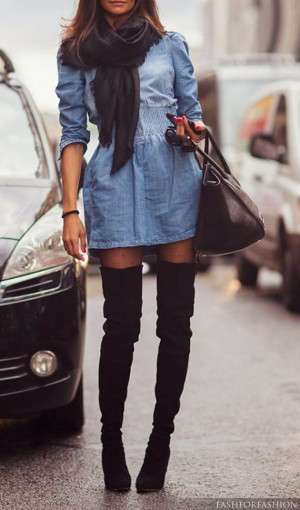Street style - denim dress: Denim Dresses, Denim Jeans, Street Style ...