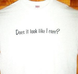 White-T-Shirt-DOES-IT-LOOK-LIKE-I-CARE-Sz-Sm-6XL-Funny-Sayings