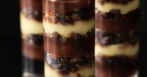 Mudslide and Brownie Trifle – Stacking this multi-layered dessert ...