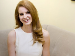 Lana Del Rey charming smile wallpapers and images