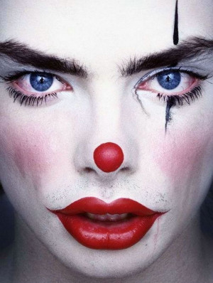 20 Weird and Scary Clown Faces (20)