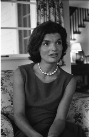 Unpublished LIFE Pictures Of Jackie Kennedy Revealed