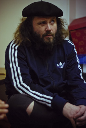 envoyé par Inside_Rock . - Clip, interview et concert.