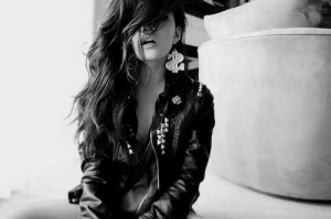 Black-and-white-bling-brunette-girl-hot-leather-Favim.com-95222 large ...