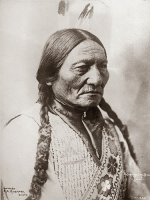 Photo Gallery of the Famous Sioux Indian Chief Sitting Bull