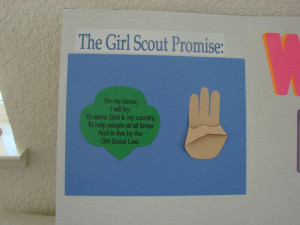 girl scout daisy first meeting | Six Girls’ Mom: Our first Daisy ...