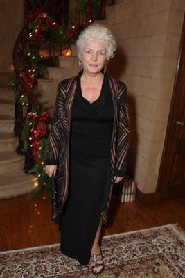 ... image courtesy wireimage com names fionnula flanagan fionnula flanagan