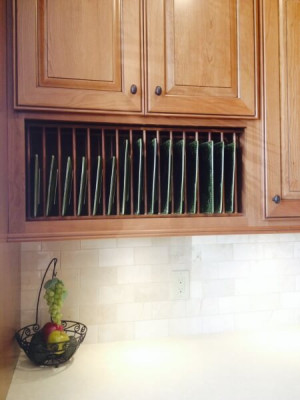 Built-in Cabinet Plate Rack