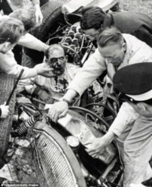 Former racing driver, Sir Stirling Moss, 82, relives the horrific ...