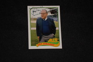 FAY VINCENT 2004 TOPPS FAN FAVORITES SIGNED AUTOGRAPHED CARD 146
