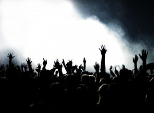 Ma parole, faut être defoncé de la tête pour écouter cette zik ...