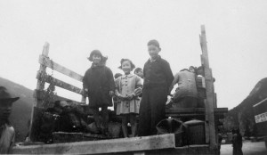 Photograph of David Suzuki (right) and his sisters.