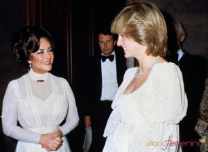 ... imagen junto a la Princesa Diana de Gales en Londres en 1982. Gtres