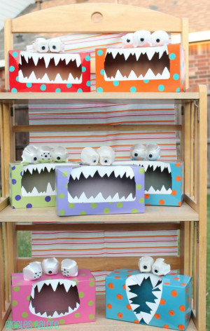 Monster mailboxes for the kids Valentines… fun boyish box :)