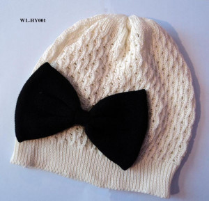 View Product Details: KNITTING COTTON BERET WITH CUTE BOW