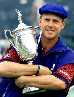 /Reuters Rescue workers search crash site where golfer Payne Stewart ...