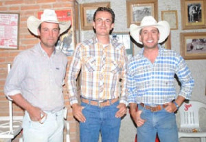 ... _SON_LOS_NUEVOS_FL_REPRESENTANTES_DE_LA_UNION_DE_CHARROS_DE_LAGOS.jpg