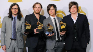 707207-kings-of-leon-grammy-awards.jpg