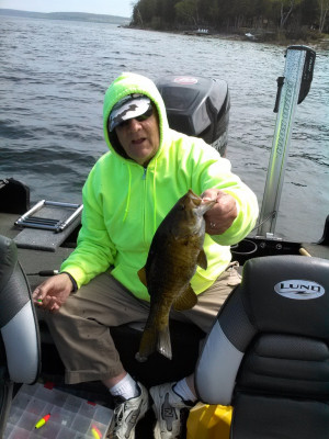 Sturgeon Bay 1 fish 2 fish brown fish green fish
