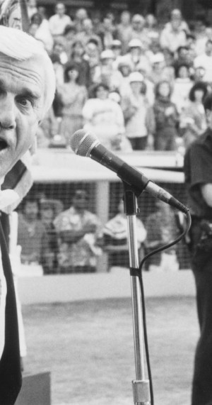 MV5BMjA4MTkxMzAyMF5BMl5BanBnXkFtZTcwNTg5MDAxMw@@._V1_SY1200_CR647,0 ...