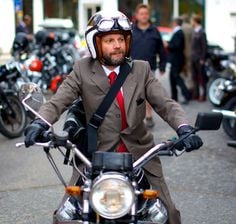 Distinguished Gentlemen's Ride, London, 29 Sept. 2013 © Tim Van ...