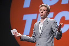 Jonah Lehrer Resigns From The New Yorker Over Fabricated Bob Dylan ...