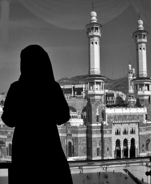 Why She Became A Muslim? A Story of Non-Muslim Girl Reverted to Islam