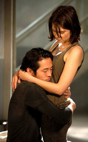 The Walking Dead Countdown: Will Maggie Get Pregnant? Steven Yeun and ...