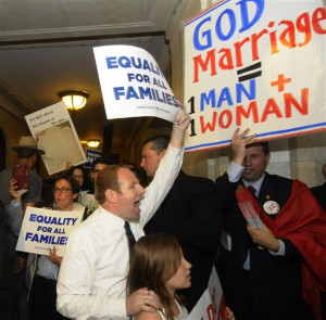 sex marriage in ny protesters for and against the same sex marriage ...