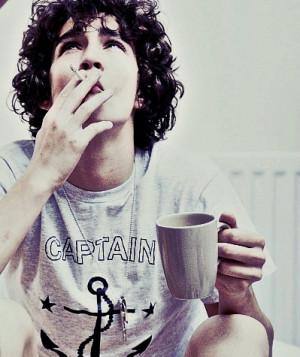 ... nathan-young-robert-sheehan-sorry-i-have-to-misfits-quotes/36010997246