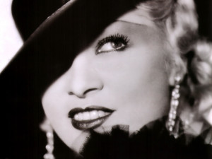 Мэй Уэст (англ. Mae West)