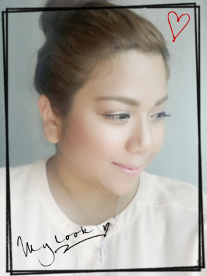 Selfie Quotes For Girls Pretty little girl.