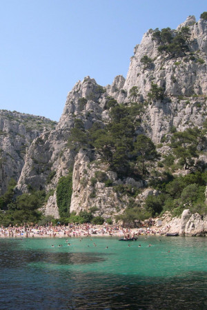 Enjoy Charming Cassis and Visit the Calanques