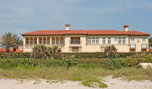 Location: The majestic beachfront house is located in Palm Beach ...