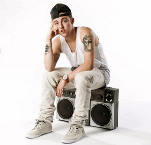 Mac Miller - Donald Trump > Music Video & Lyrics