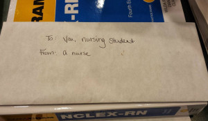 Inspiring: Nursing Student Finds Sweet Anonymous Note of Encouragement ...