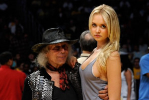 100: Jimmy Goldstein’s girlfriend wearing nothing at all