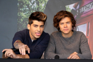 This Alleged Audio Of Zayn Malik Getting Girls For Him And Harry ...
