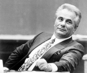 Gotti is of course the (in)famous American mobster John Gotti .