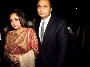 Anil-Ambani,-Tina-Ambani-arriving-at-Parmeshwar-Godrej-party-for-Oprah ...