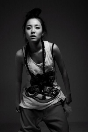 2ne1 ♠ Dara