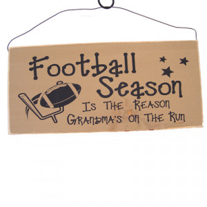 Football Sayings For Signs 35760-football-season-signs ...