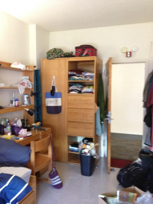 Displaying 18> Images For - College Dorm Life...