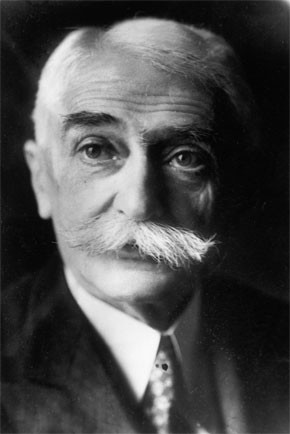 Pierre de Fredy, Baron de Coubertin