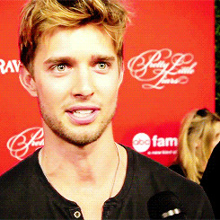 pretty little liars pll Drew Van Acker rosa pllgif plledit