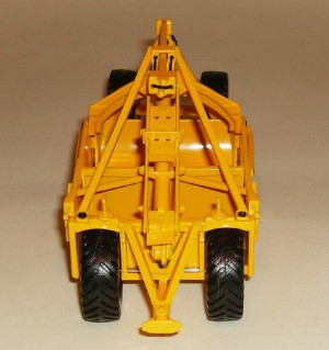 TOPIC: Spec Cast Le Tourneau LP Carryall scraper