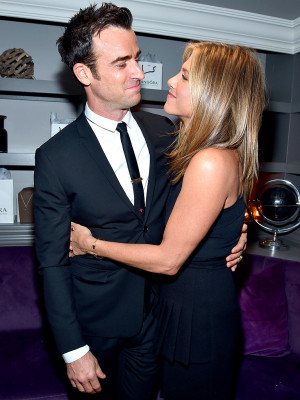Justin Theroux on Jennifer Aniston Marriage: 'It Does Feel Different ...