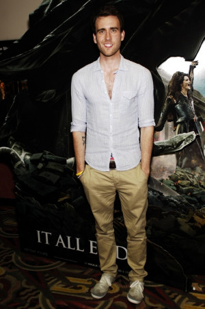 Él bromeó diciendo a los asistentes: 