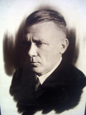 ... Mikhail Bulgakov, written between 1928 and 1940 but unpublished in