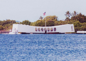 http://www.richard-seaman.com/Aircraft/Museums/PearlHarbor/UssArizona ...